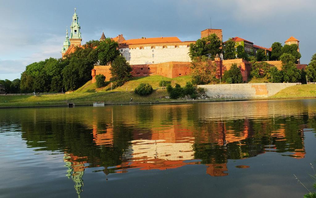Mint Luxury Apartments At The Main Square Cracóvia Exterior foto